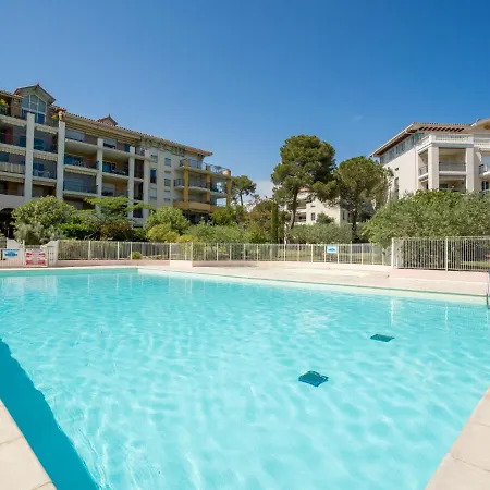 Appartamento Le Grand Parc-9 By Interhome Saint Aygulf