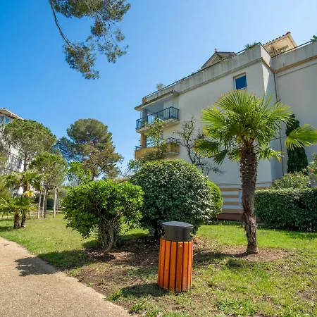 アパート Le Grand Parc-9 By Interhome サン・エギュルフ